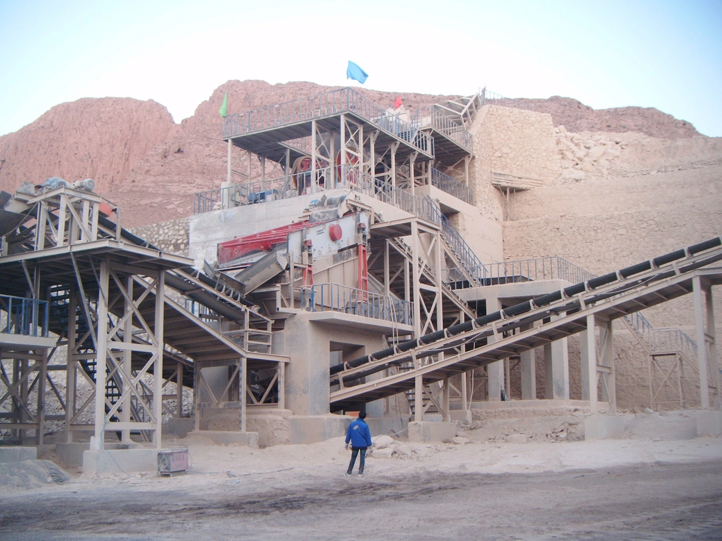 How Mineral Processing Equipment Enhances Efficiency in Mining